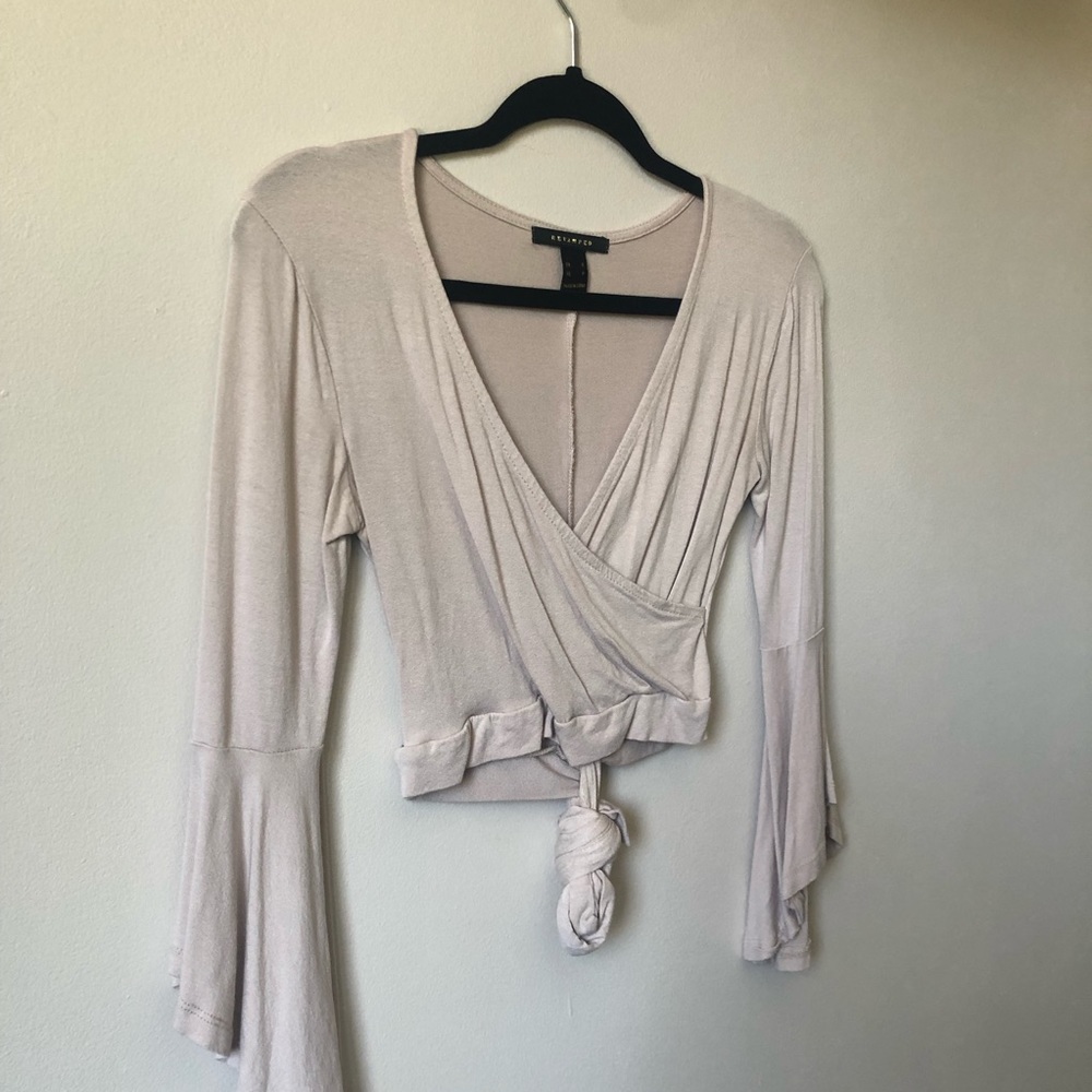 Sirens Light Beige Long Sleeve Top - Small